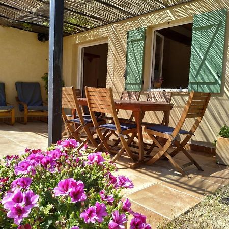 L'Arbre A Soleil Villa Aigues-Vives  Luaran gambar