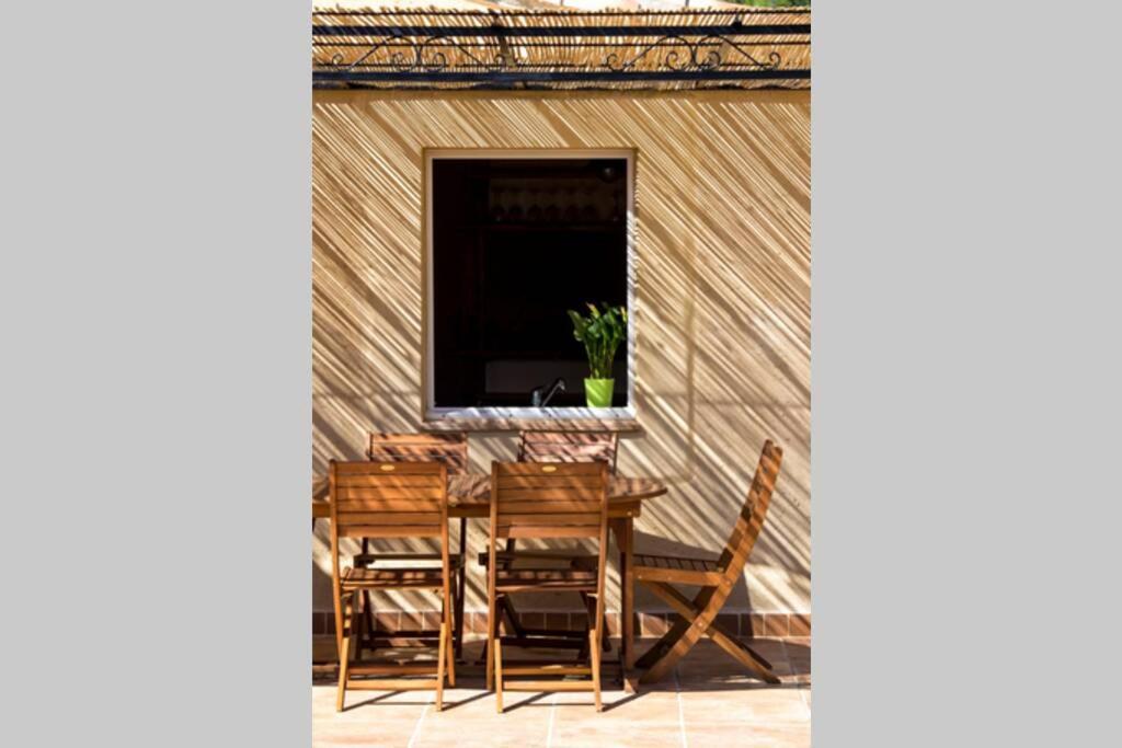 L'Arbre A Soleil Villa Aigues-Vives  Luaran gambar