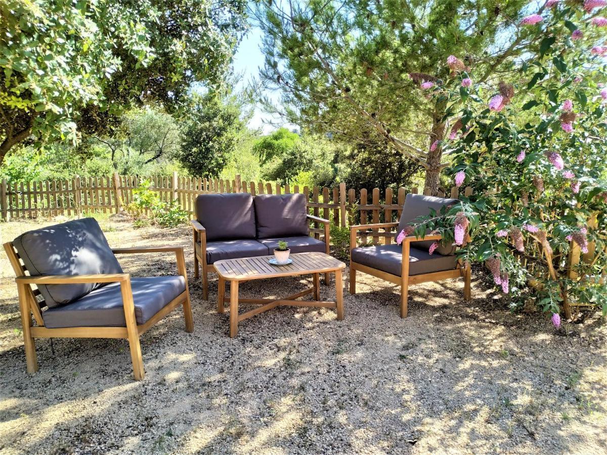 L'Arbre A Soleil Villa Aigues-Vives  Luaran gambar