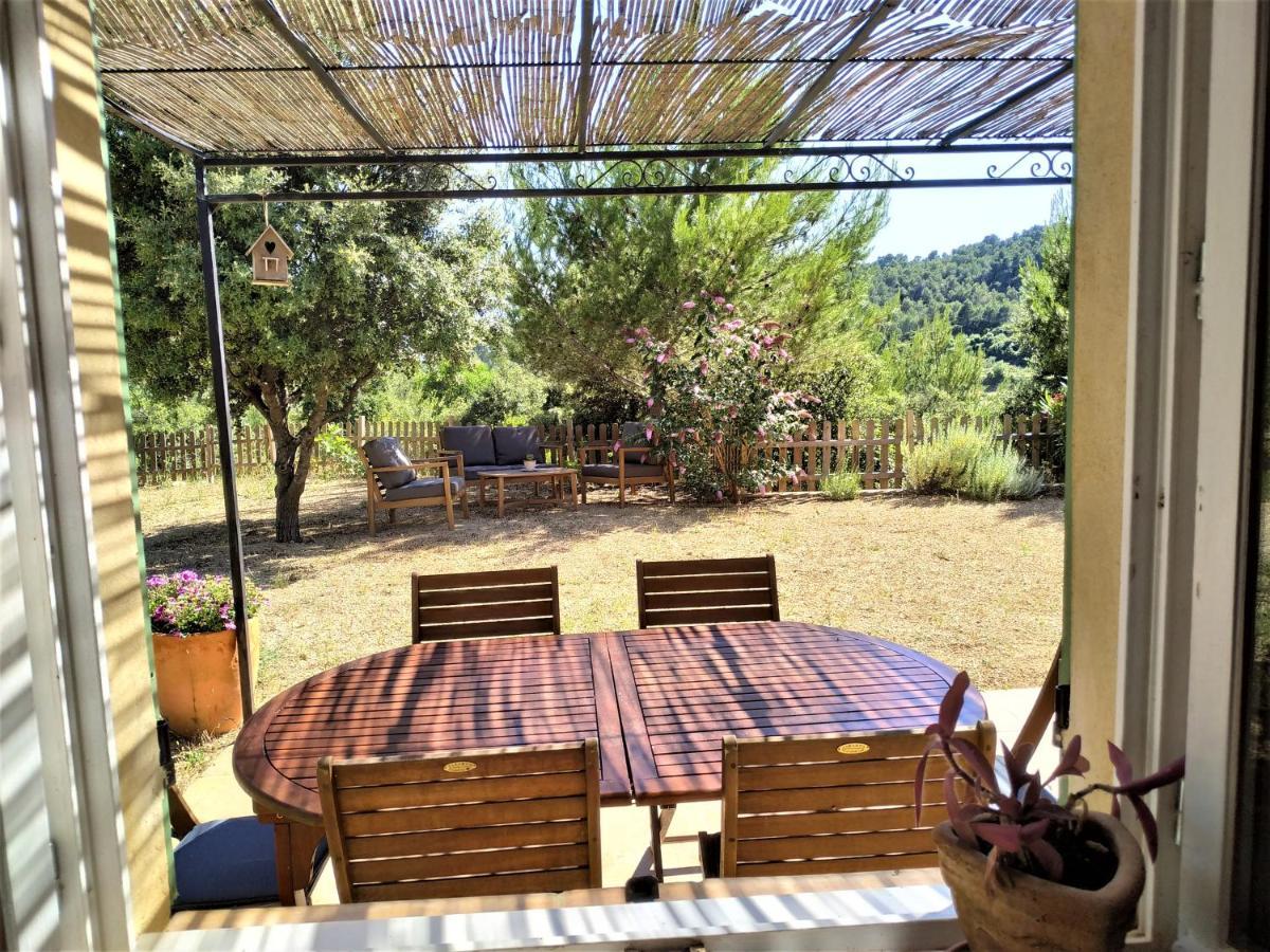 L'Arbre A Soleil Villa Aigues-Vives  Luaran gambar